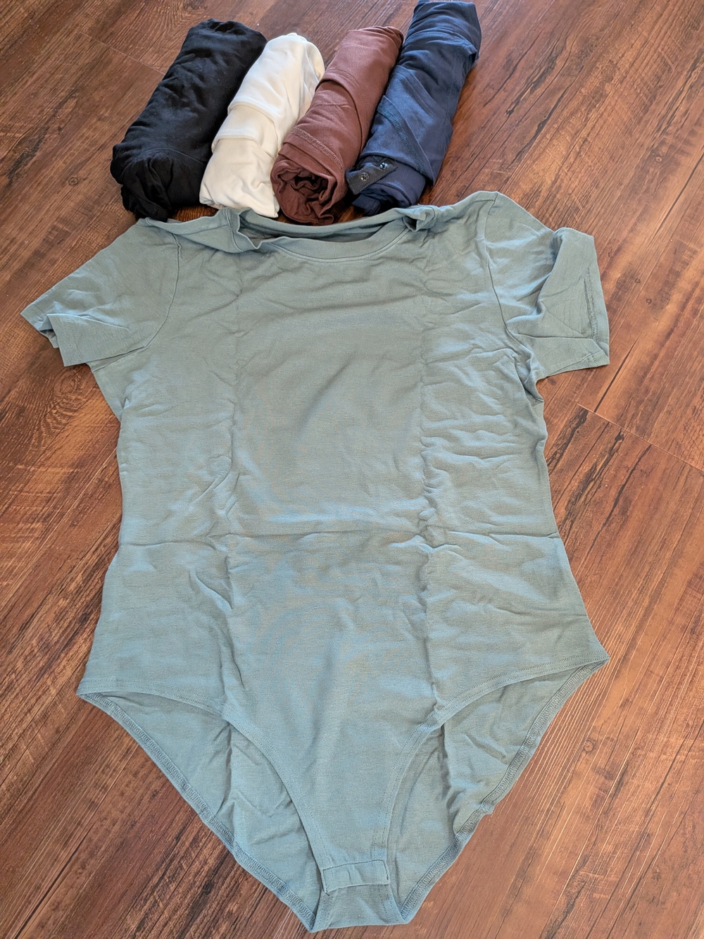 5 NWOT Bodysuits XXL